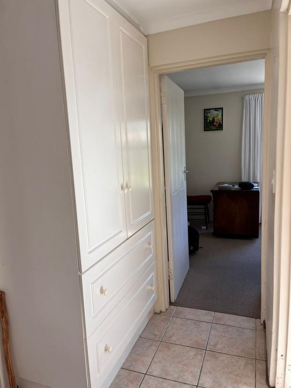 To Let 1 Bedroom Property for Rent in Glen Marine Western Cape